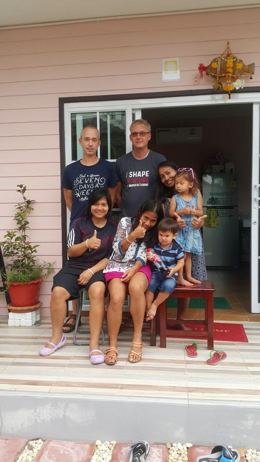 Готель Patchy & Ppraw Family Убонратчатхані Екстер'єр фото
